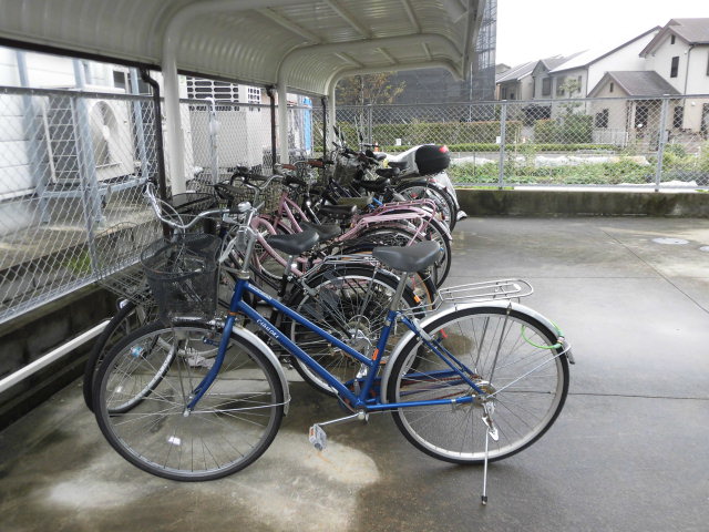 ウェルシィー氷室 外観
