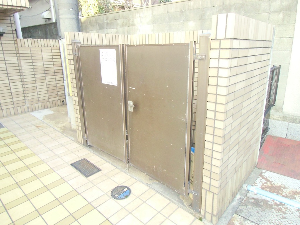 芥川ロイヤルマンション その他