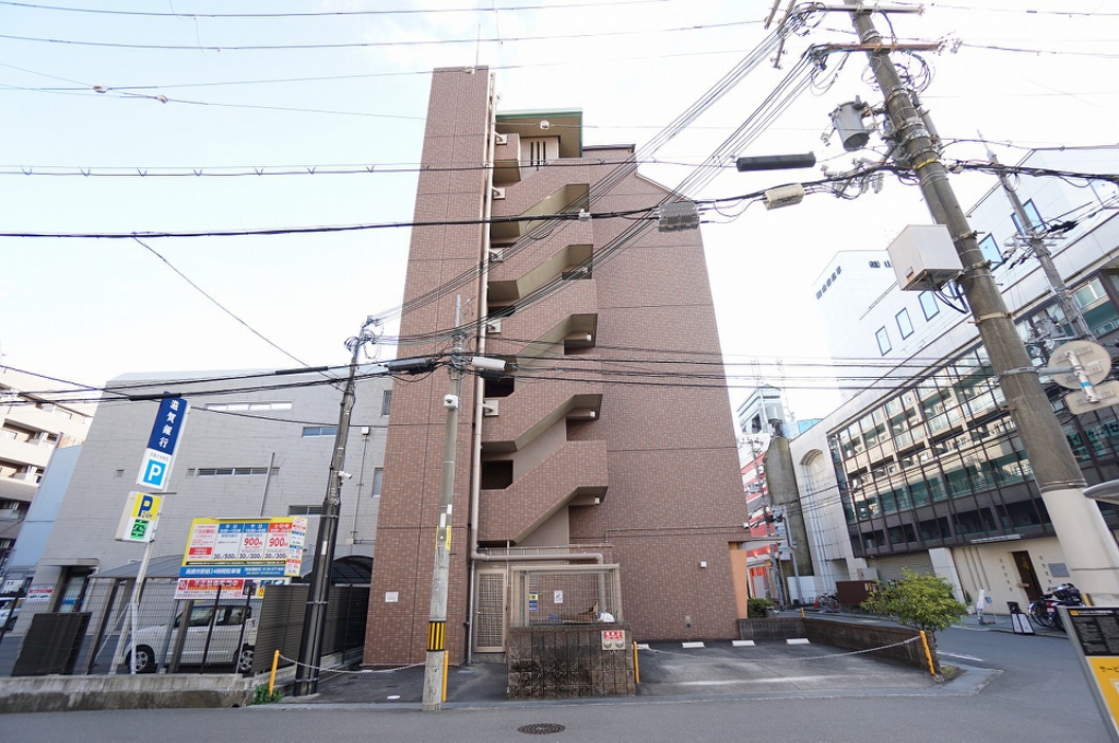 ラ　カステル　メウ 外観