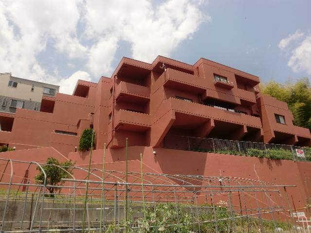 高槻ハイツ 外観