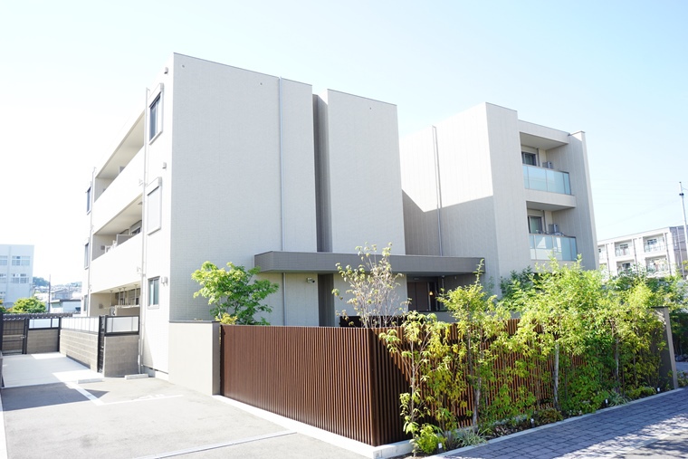 リエゾン奥雲城 外観