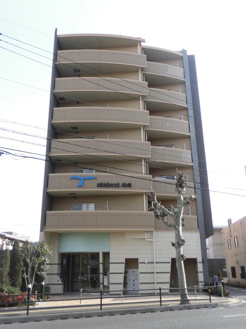 セレニテ高槻 外観