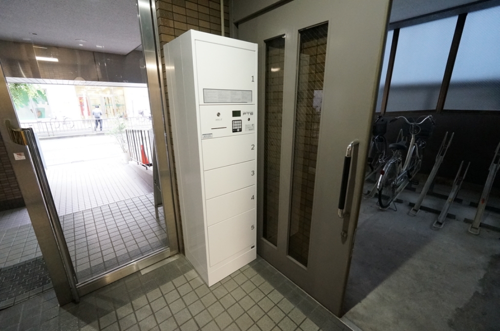 コンフォール高槻 外観