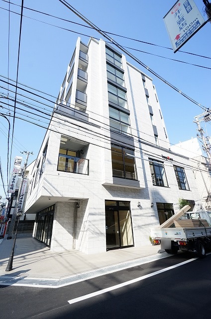 ＩｍｐＲｅｘ　３号館 外観