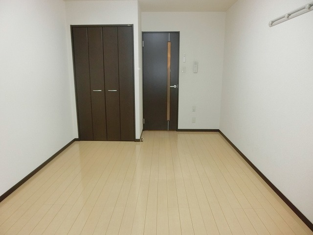 フジパレスタカシロⅠ番館 その他