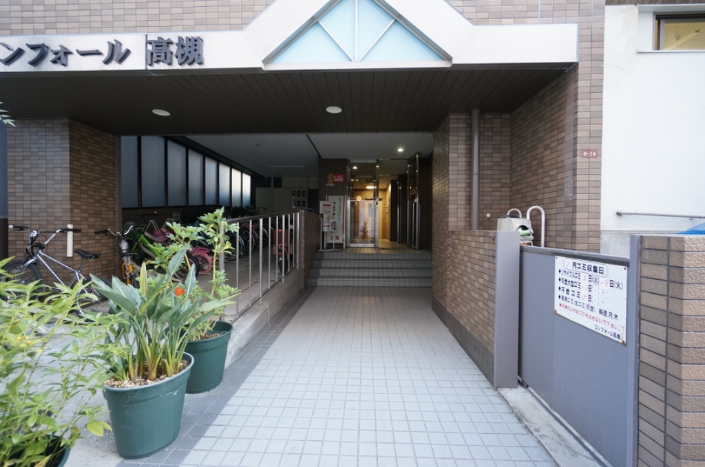 コンフォール高槻 外観