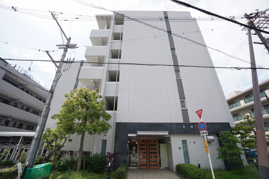 コンフォリア高槻 外観