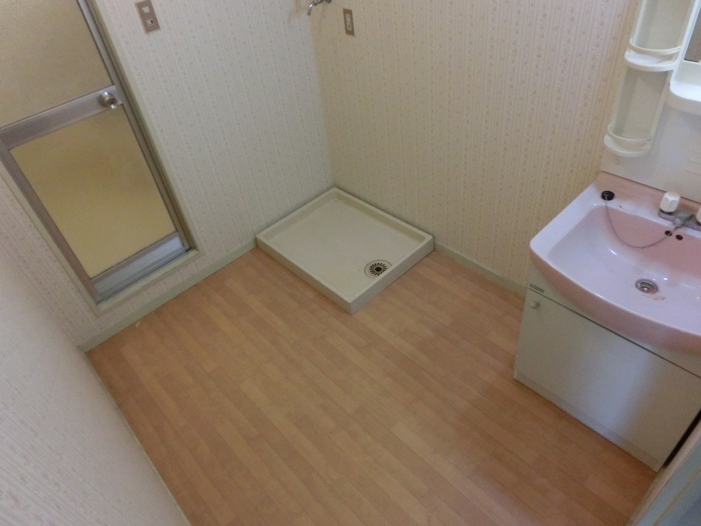 サンワロイヤルマンション２号館 その他