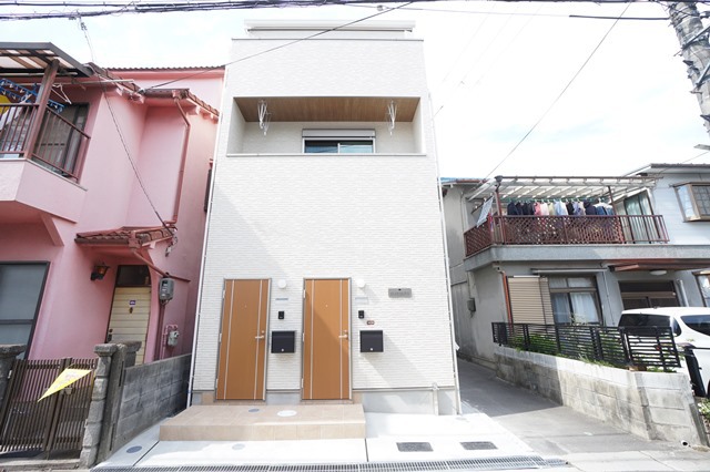 サンライズ芥川 外観