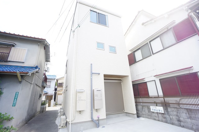 サンライズ芥川 外観
