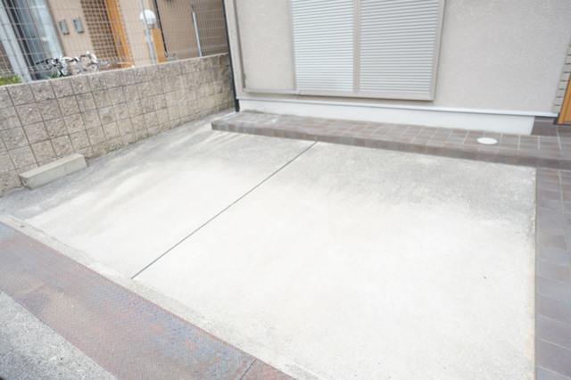 名神町服部貸家 その他