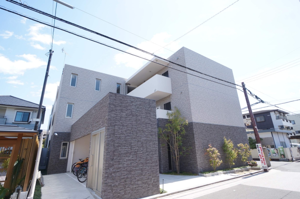 Ｇｒａｎｃｈｅ　Ｌｉｅｒｒｅ　グランシェリーエ 外観