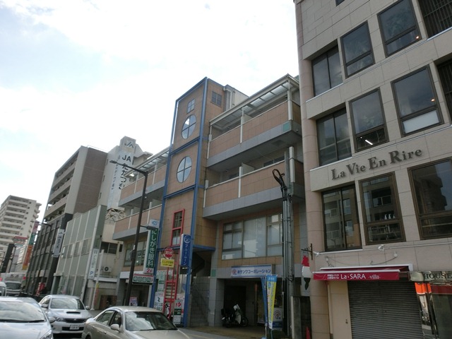 サージュビル本館 外観