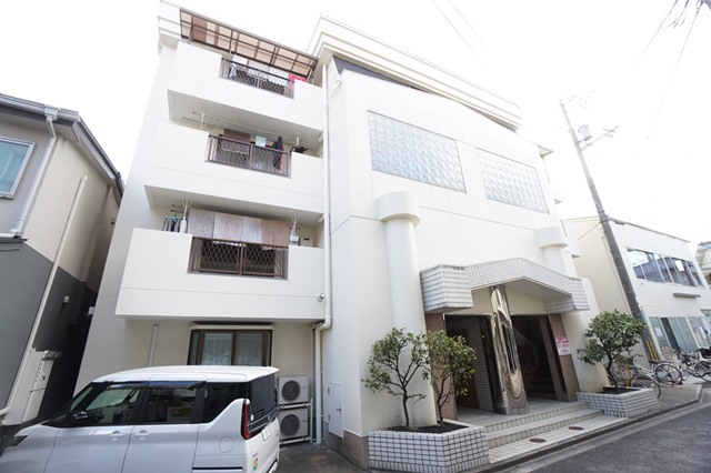 マンション一里塚 外観