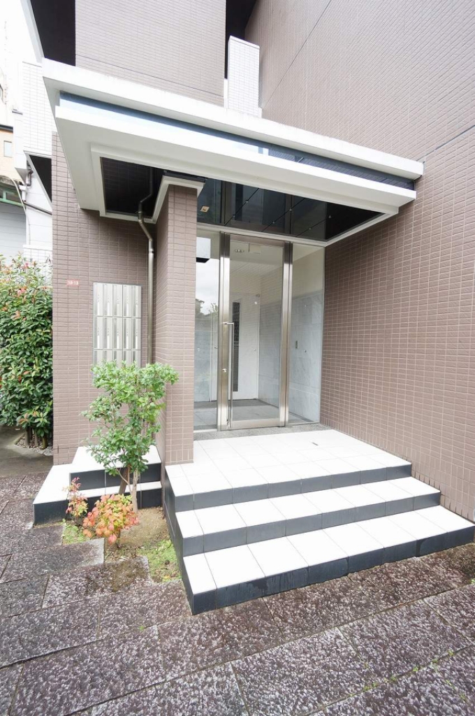 エクレール善 その他