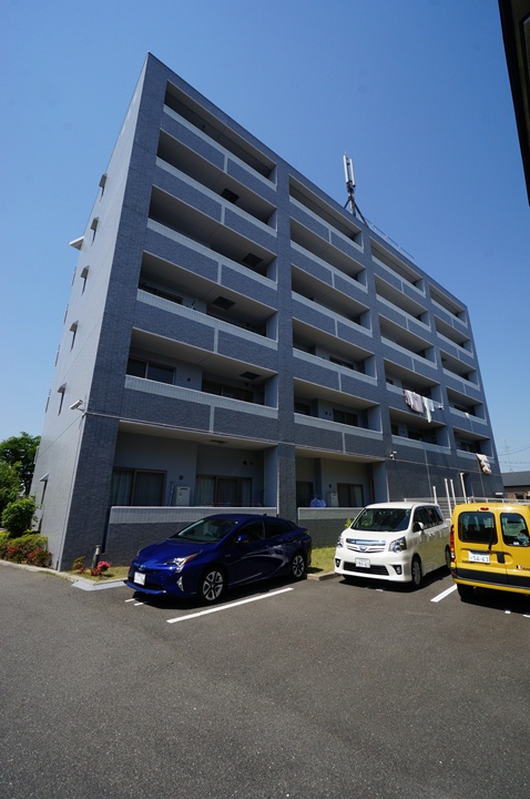 ルミナスベガ 外観