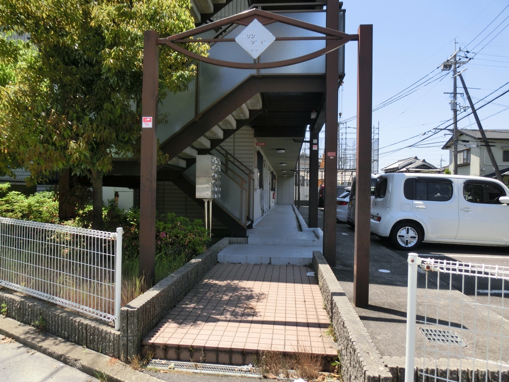 メゾンソレイユ 外観