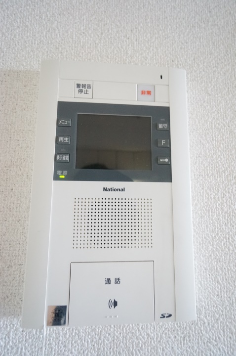 アルフォルス・エム その他