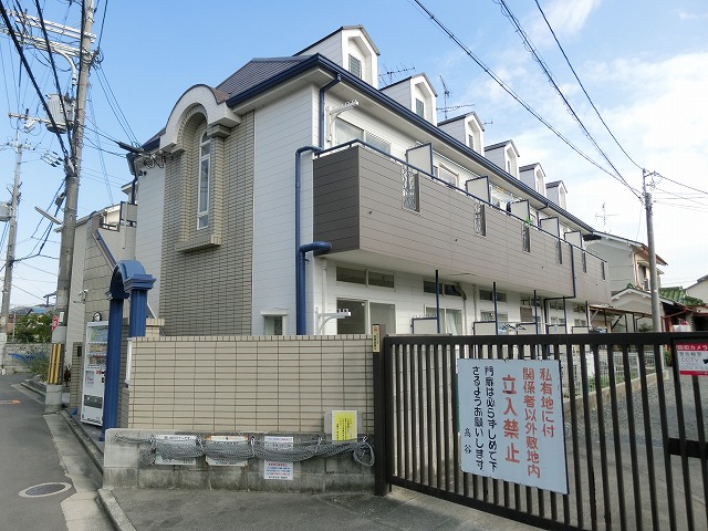 ビー・エスパース 外観