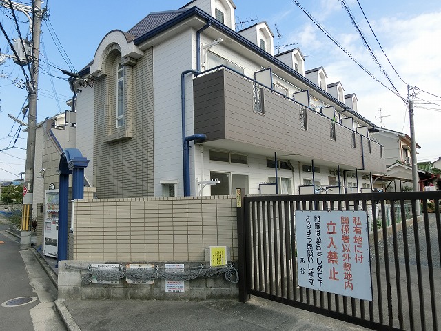 ビー・エスパース 外観