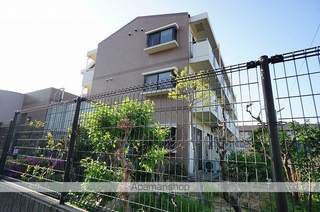 ロイヤルハイツ 外観
