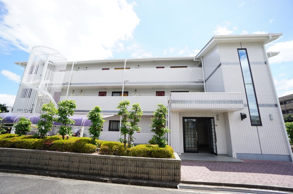 サンローゼＭＩＹＡＴＡ 外観