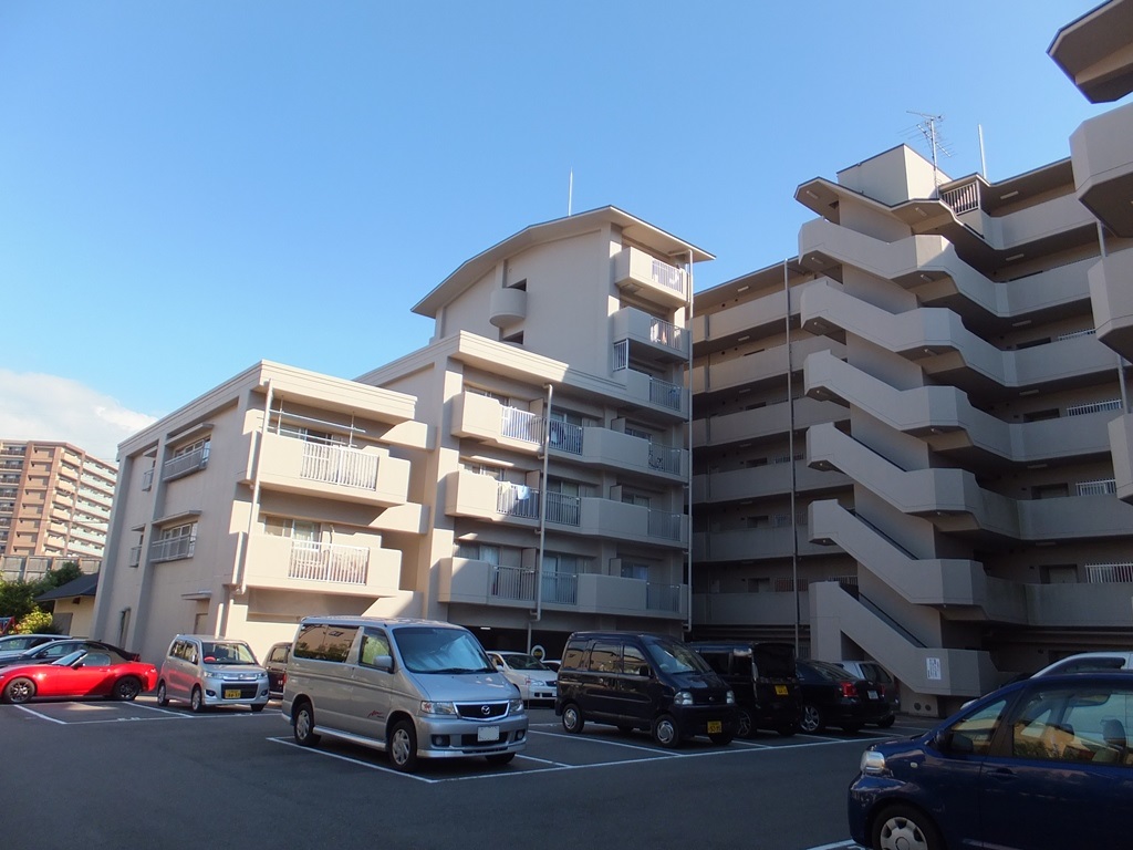 万葉ハイツ水無瀬 外観