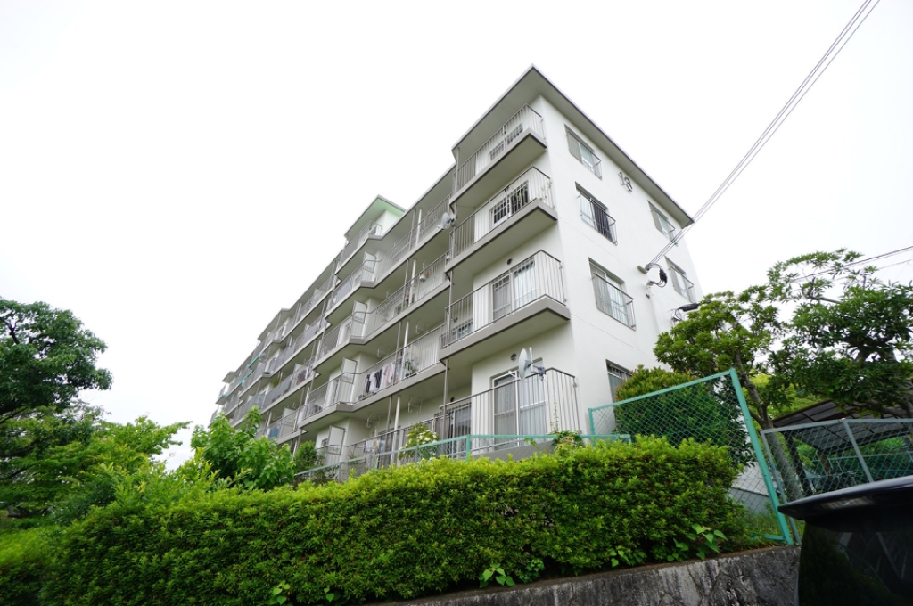 塚原台ハイツ１３号棟 外観