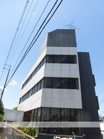 アヴィオール高槻 外観