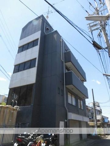 アヴィオール高槻 外観