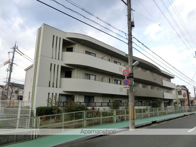 グリーンアベニュー山岡 外観