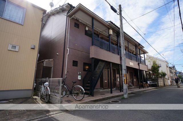 クレスト 外観