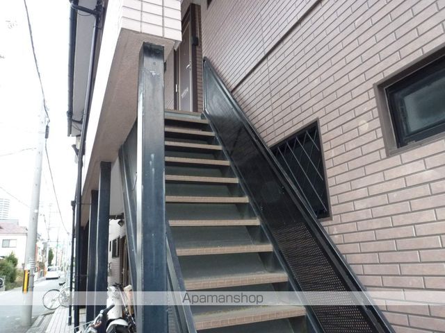 クレスト 外観