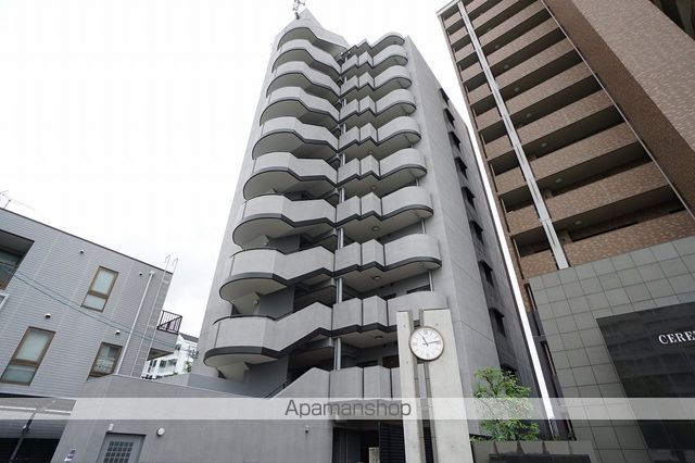 アソシアード高槻 外観