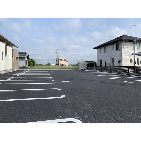 Valentia（バレンティア） 駐車場