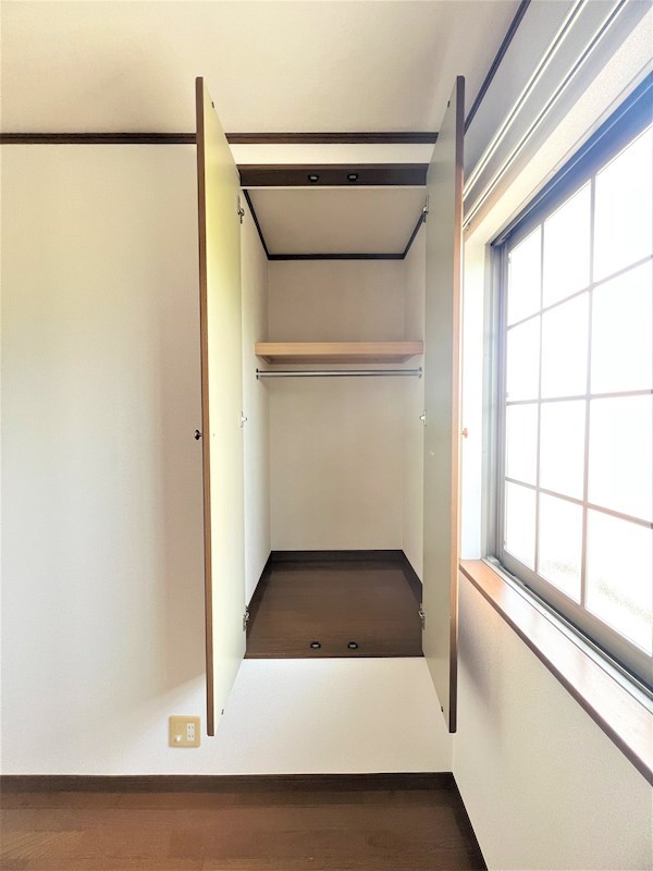 シャリオ・つくば 収納