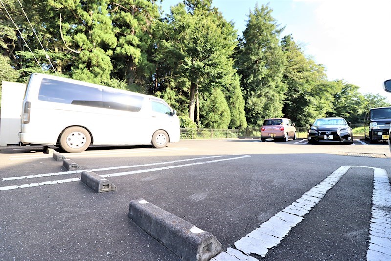 ＷＩＳＴＡＲＩＡ 駐車場