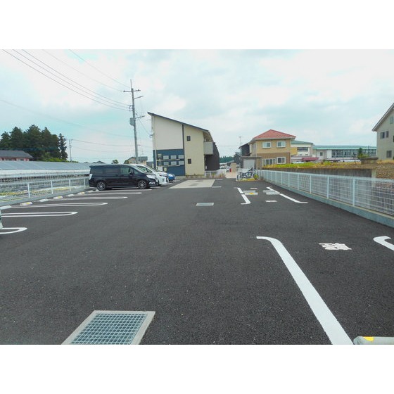 Ｃｌｏｖｅｒ 駐車場