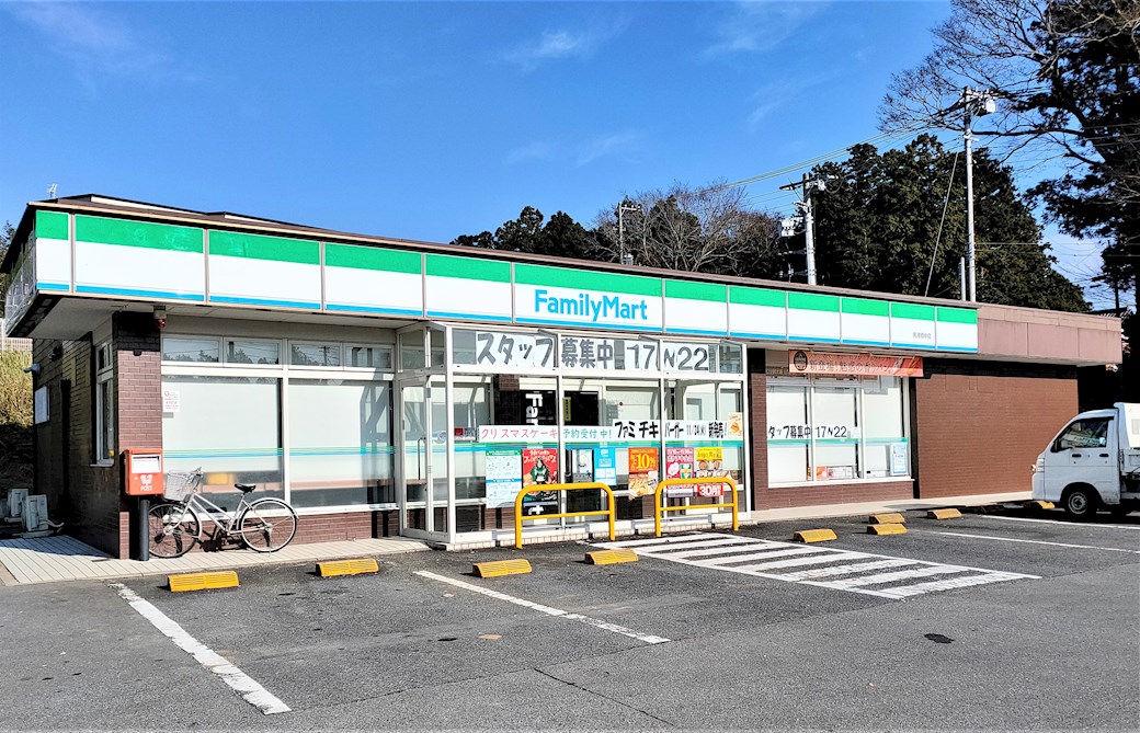 Castello　Felice（カステロ　フェリーチェ） コンビニ
