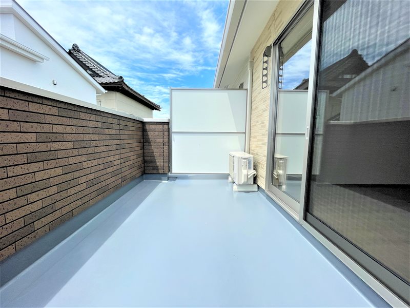 Foliar (フォーリア) ベランダ