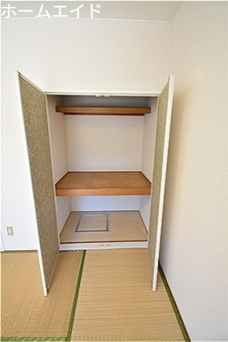オークバレー 収納