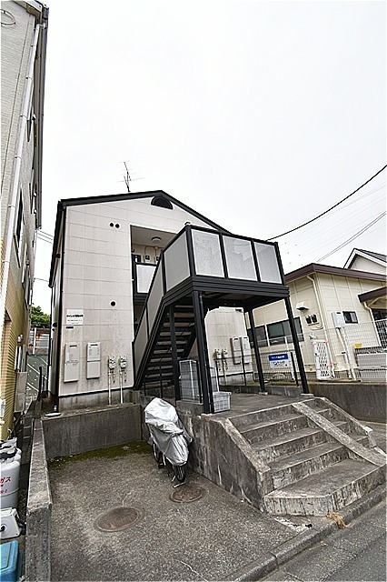 ウインズ湘南本町 外観