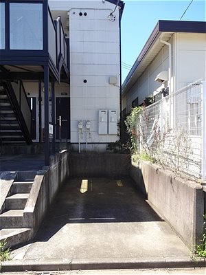 ウインズ湘南本町 駐車場