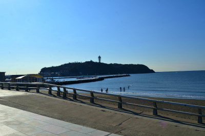 ビラ湘南海岸公園 海または川
