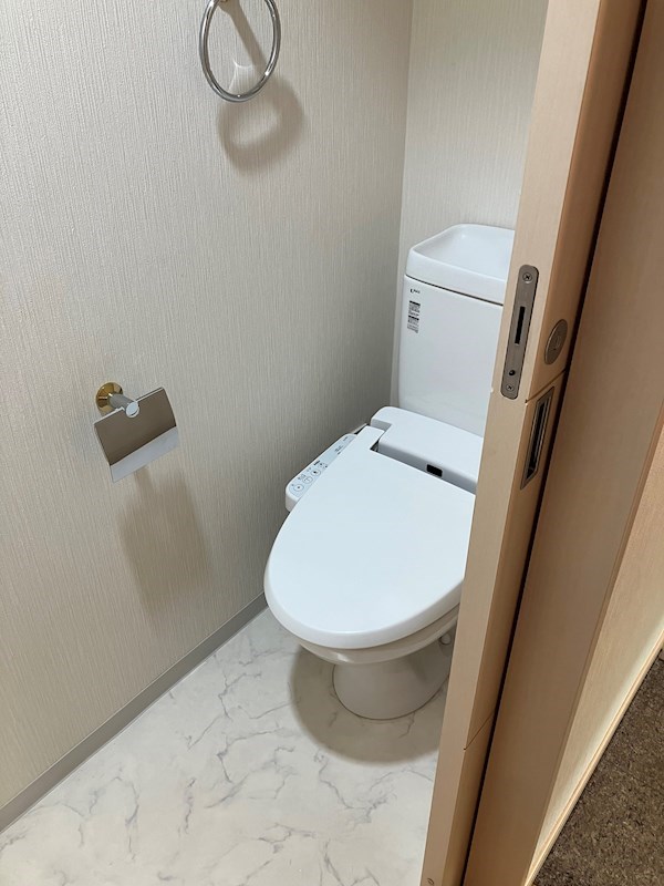 グリフォン トイレ
