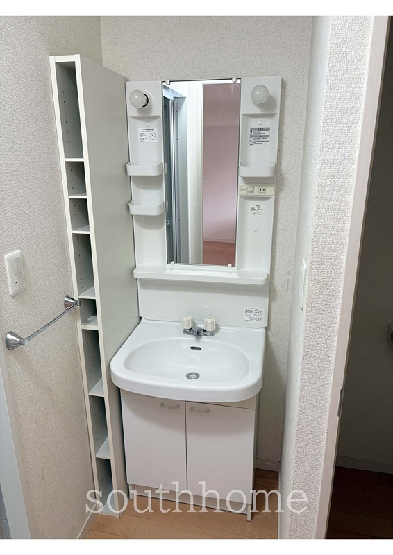 ヒルサイドヴィラ 洗面所