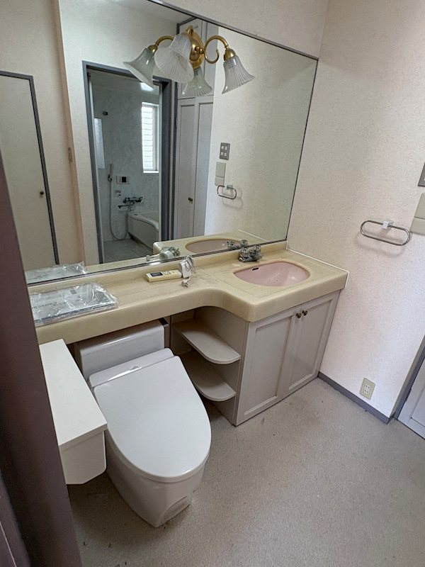 東玉川2丁目貸戸建 洗面所