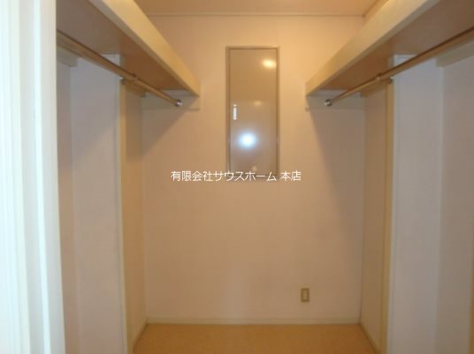 ヒューゲルハイム　Ｃ棟 収納