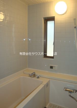 ヒューゲルハイム　Ｃ棟 風呂画像