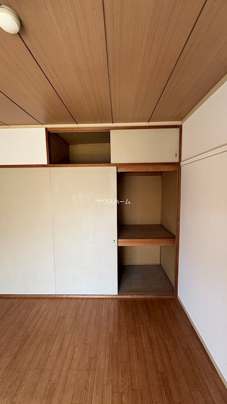 ラークヴィレッジ  収納